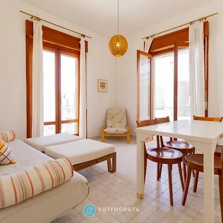 Maestrale Flat - * San Foca